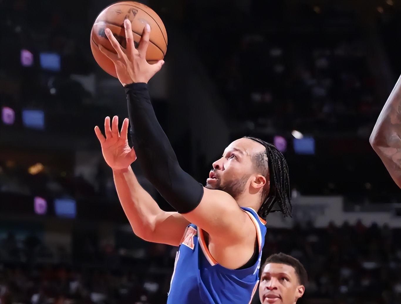 亚博体育登录入口-探花惊艳!火箭复仇尼克斯,杜兰特轰27+8,伊森回暖,布伦森背锅