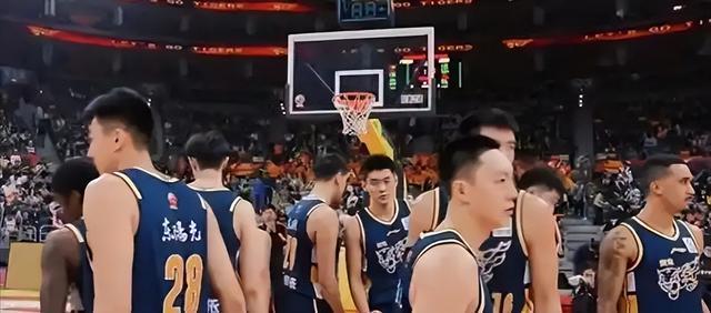 亚博体育登录入口-北京深圳稳如老狗,上海山东拉满强度,八进四剧本提前写?